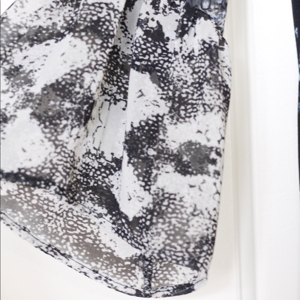 Patterned Top - Picture 2 of 5